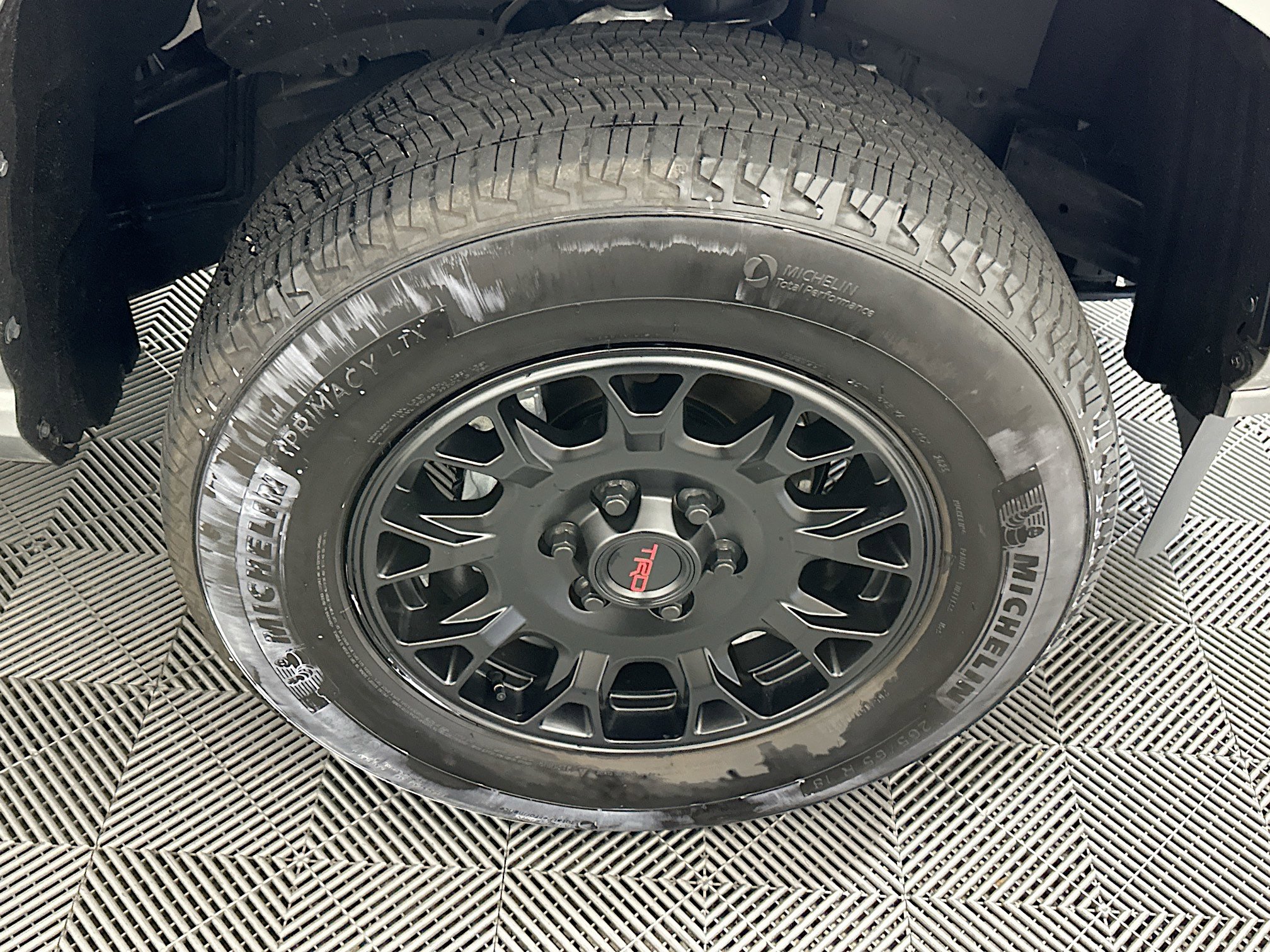 Used 2025 Toyota Tacoma SR5 image 11