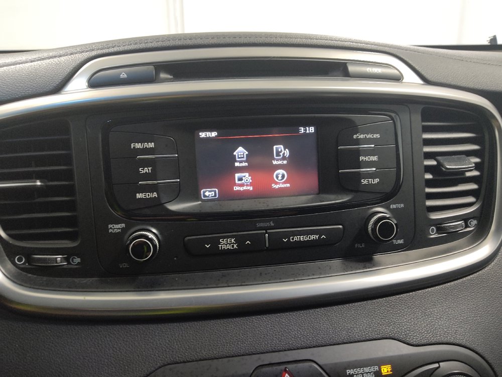 Used 2016 Kia Sorento EX AWD/4WD image 25