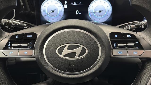 Used 2024 Hyundai Elantra SEL image 21