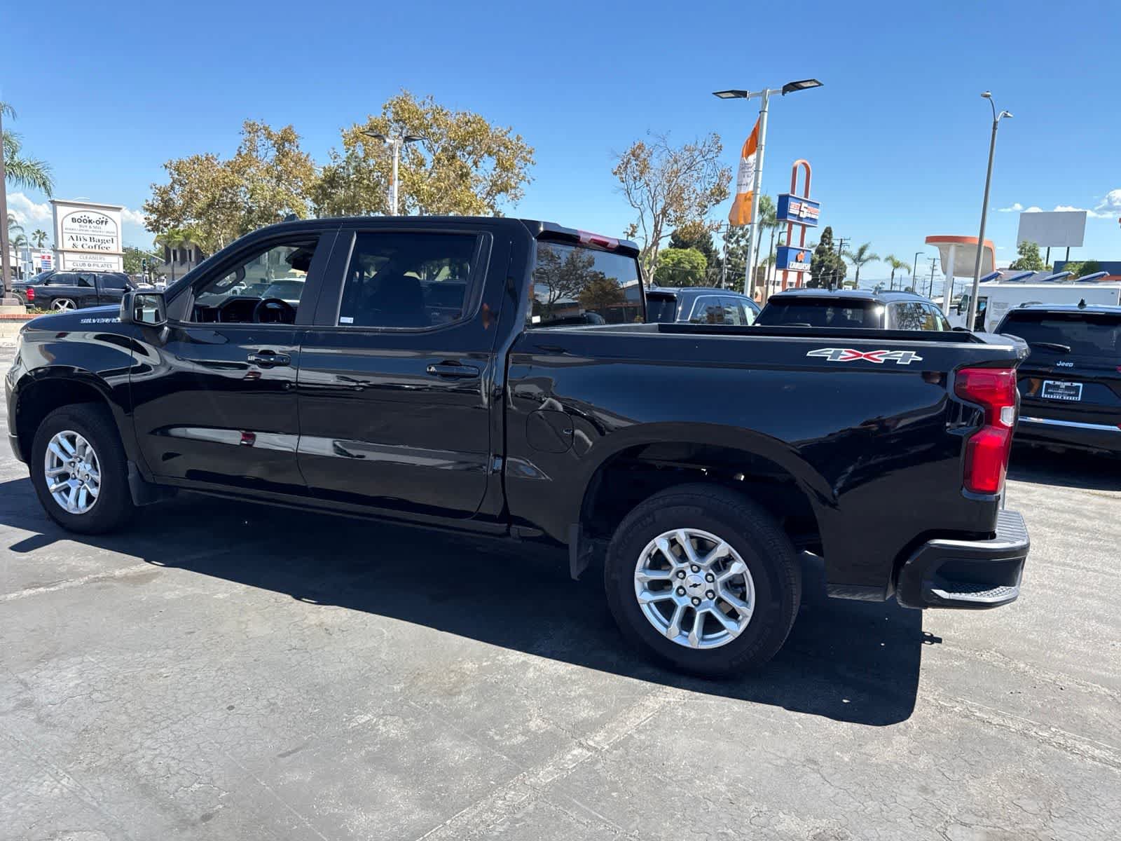Used 2026 Chevrolet Silverado 1500 RST AWD/4WD image 21