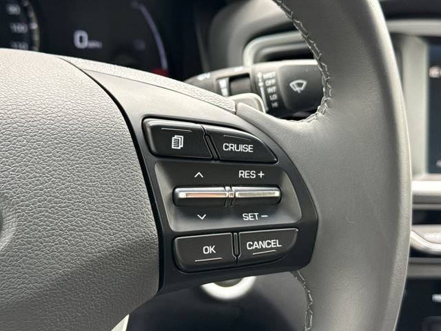 Used 2019 Hyundai Ioniq Electric FWD image 34