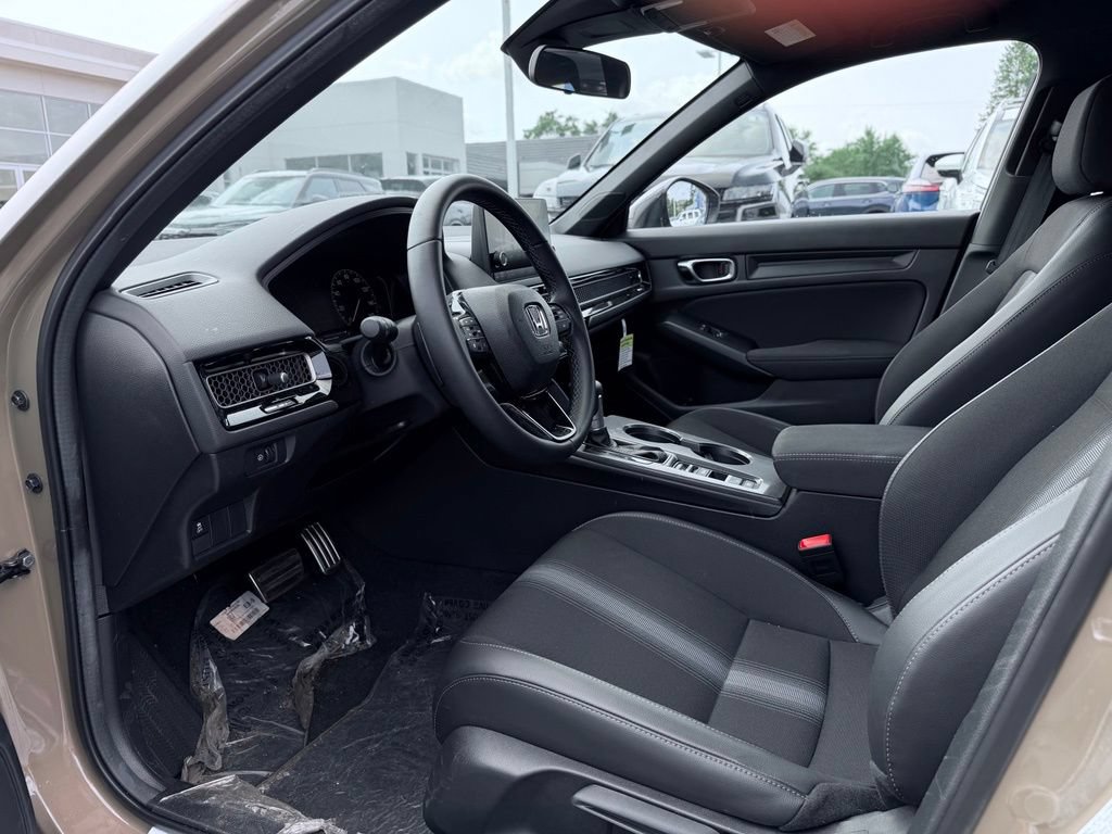 Used 2025 Honda Civic Sport image 16