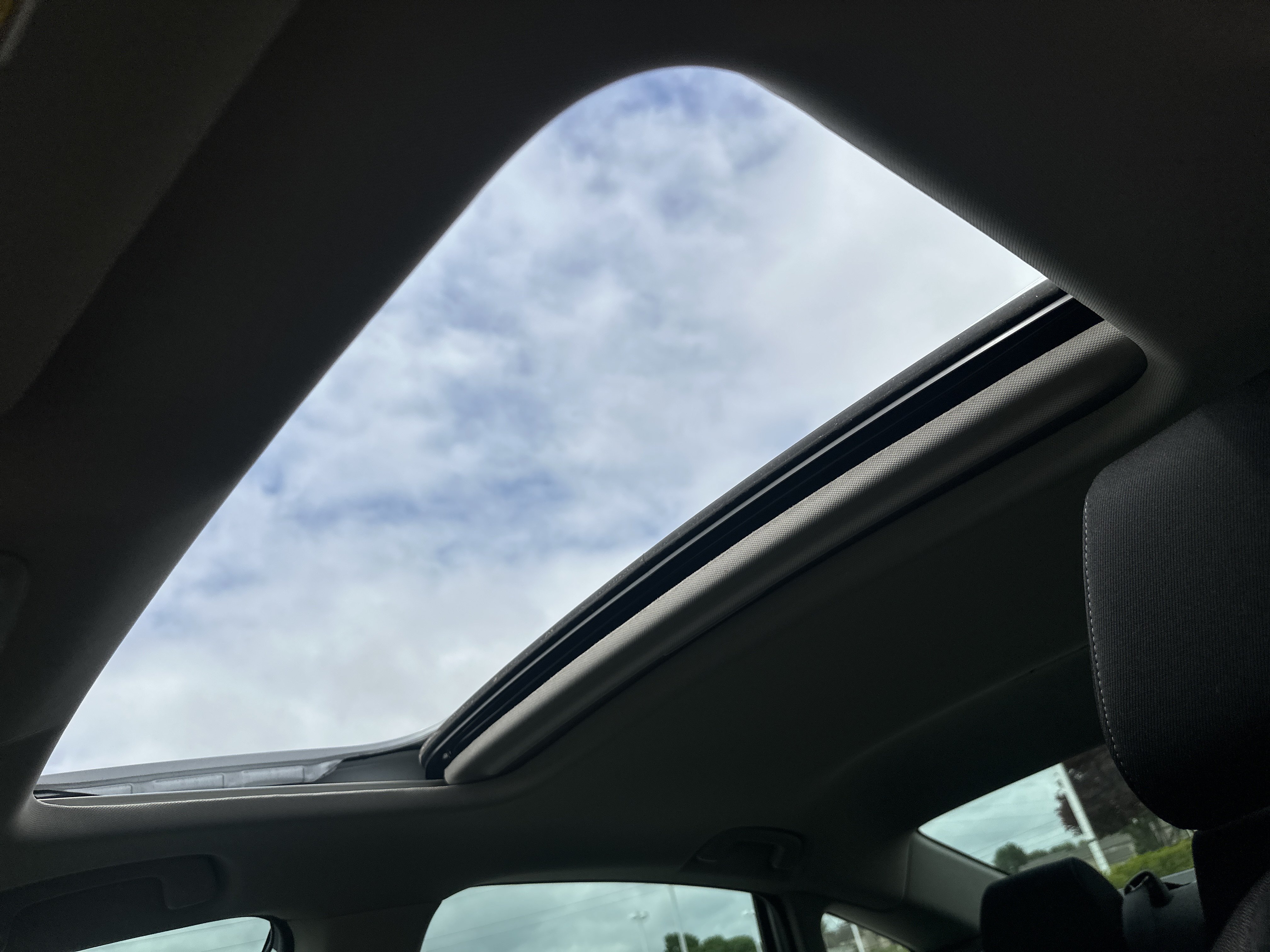 Used 2025 Honda Accord SE image 35