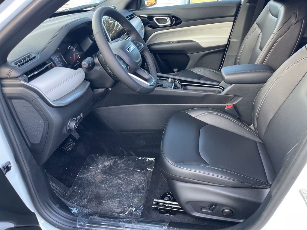 New 2026 Jeep Compass Limited image 20
