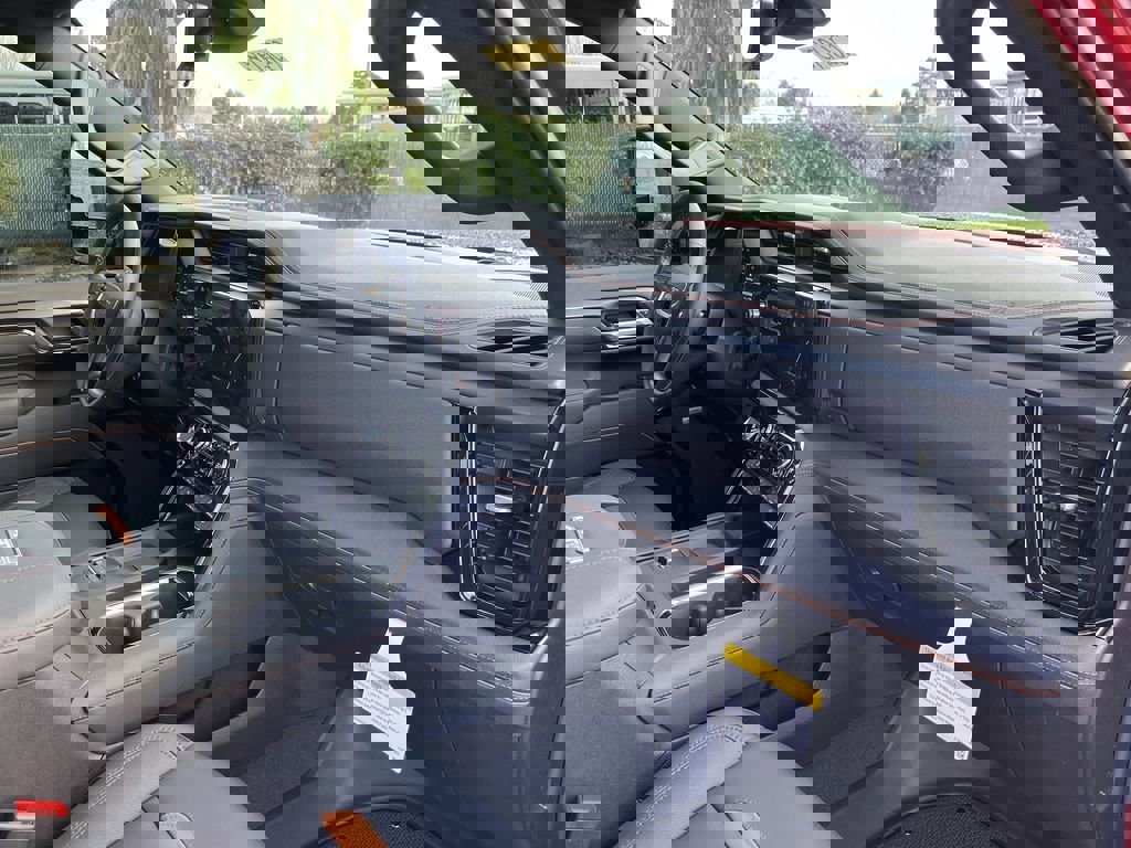 New 2026 GMC Sierra 2500 AT4 w/ AT4 Premium Plus Package image 30