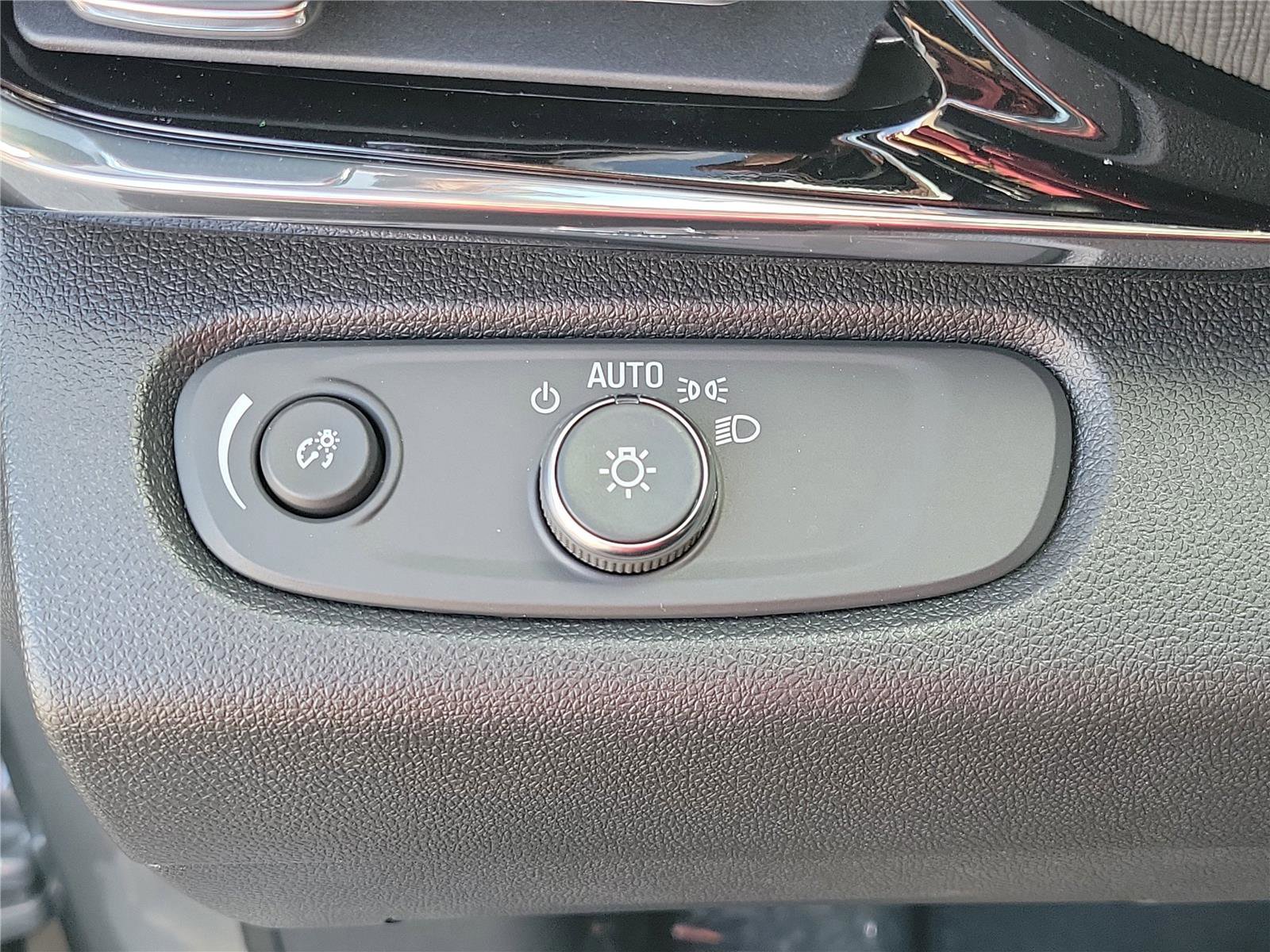 New 2026 Buick Envista Avenir image 22