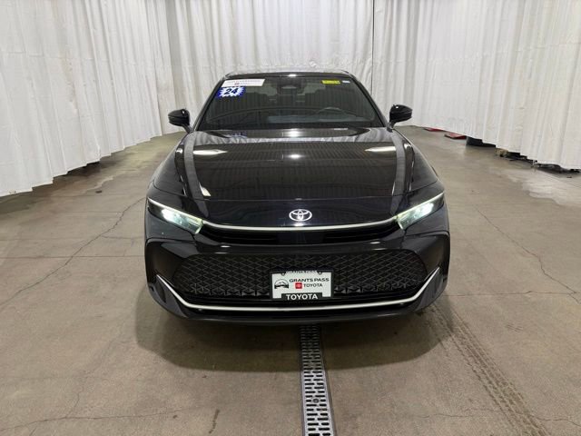Certified 2024 Toyota Crown XLE image 11