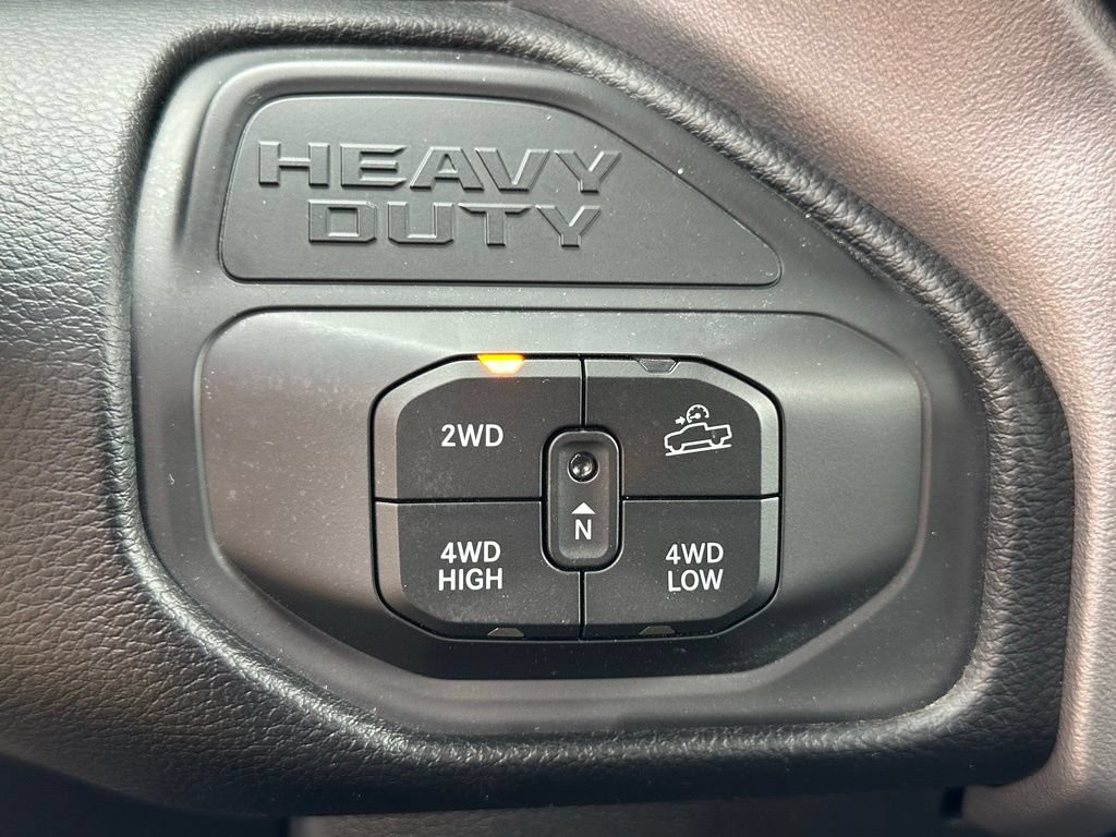 Used 2026 RAM 2500 Big Horn AWD/4WD image 7