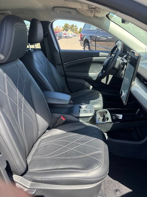 Used 2023 Ford Mustang Mach-E Select RWD image 6