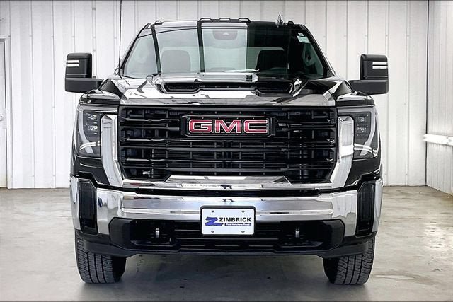 Certified 2024 GMC Sierra 2500 Pro w/ Convenience Package AWD/4WD image 3