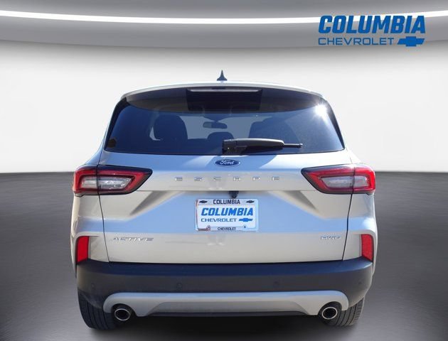 Used 2023 Ford Escape Active w/ Tech Pack #2 AWD/4WD image 4
