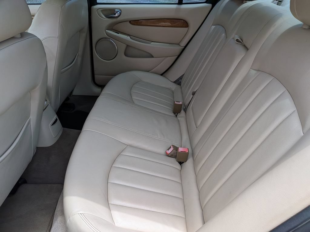 Used 2003 Jaguar X-TYPE 3.0 AWD/4WD image 33