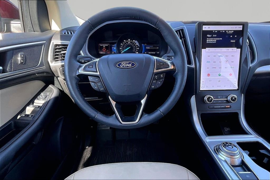Certified 2024 Ford Edge SEL w/ Convenience Package AWD/4WD image 5