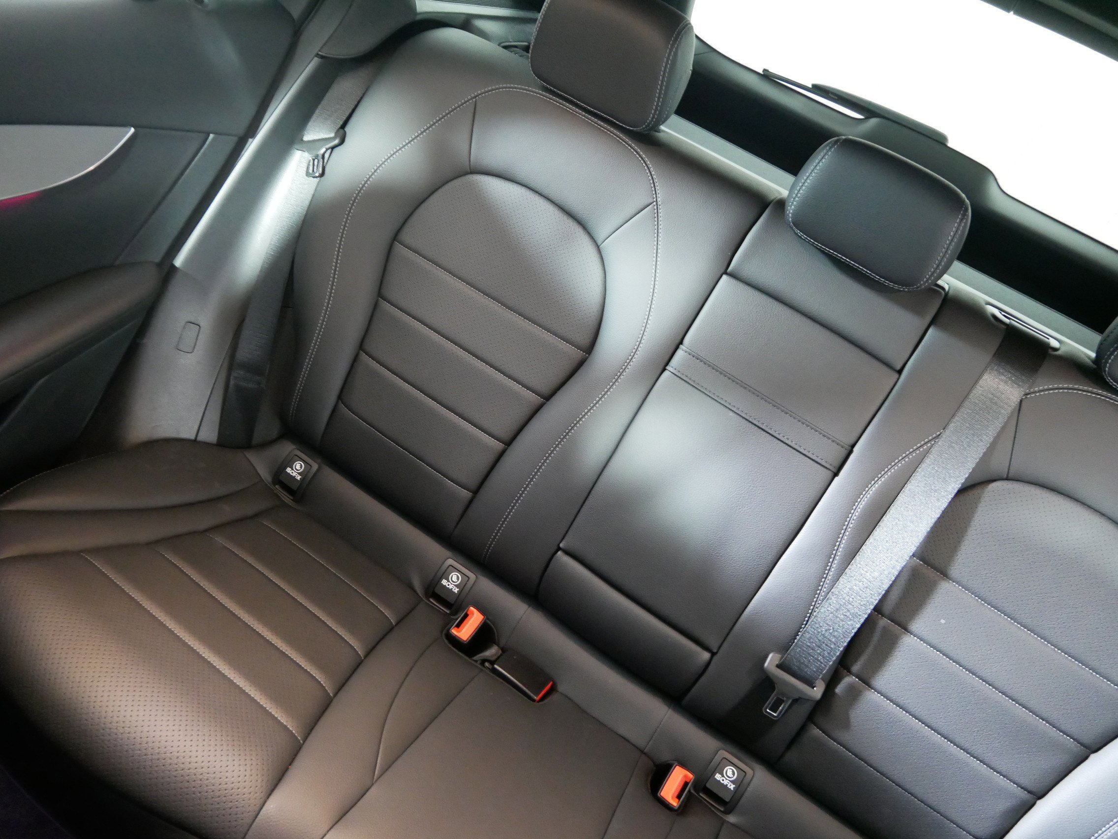 Used 2021 Mercedes-Benz GLC 300 4MATIC image 12