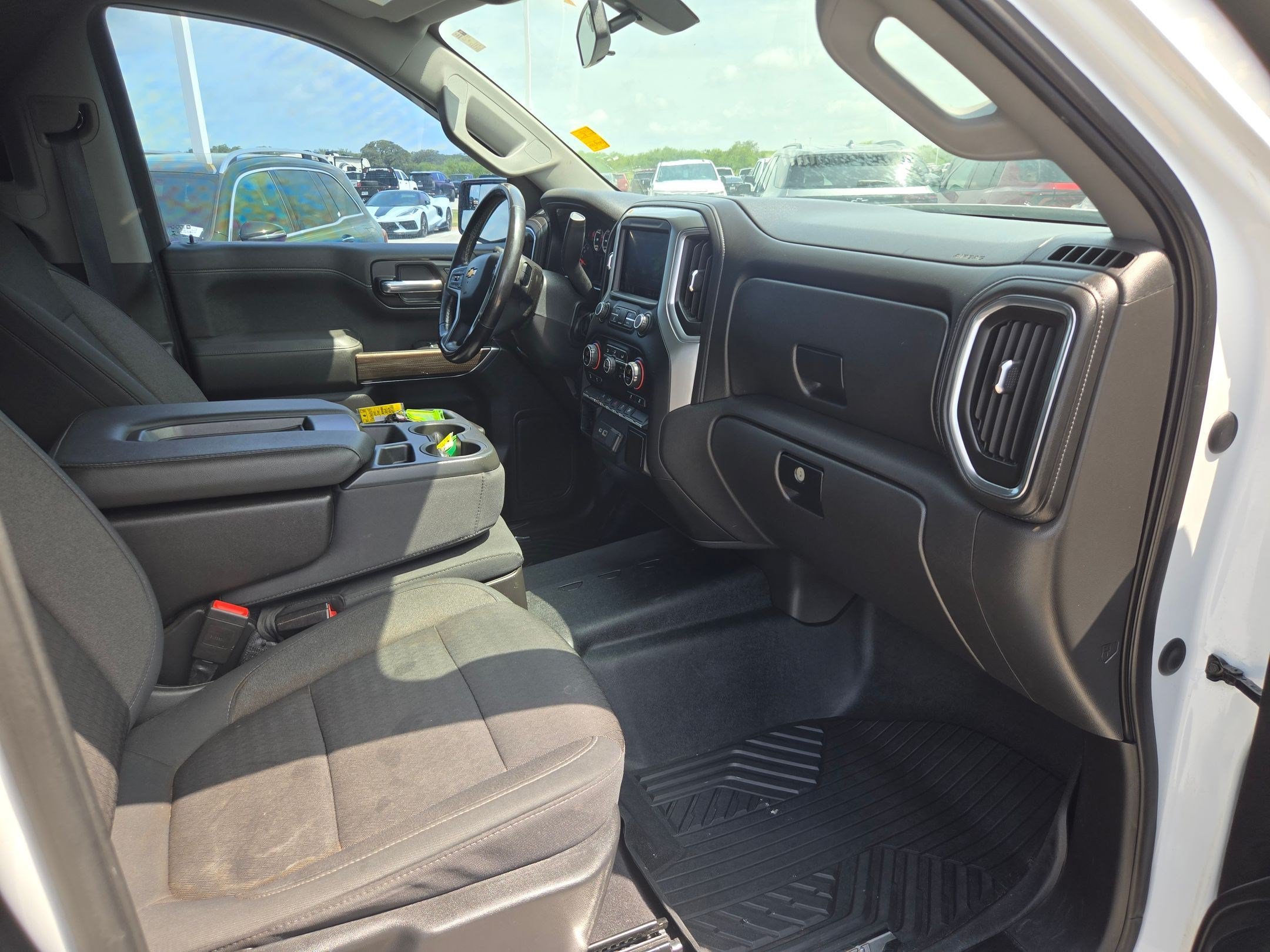 Used 2020 Chevrolet Silverado 1500 LT w/ Texas Edition RWD image 23