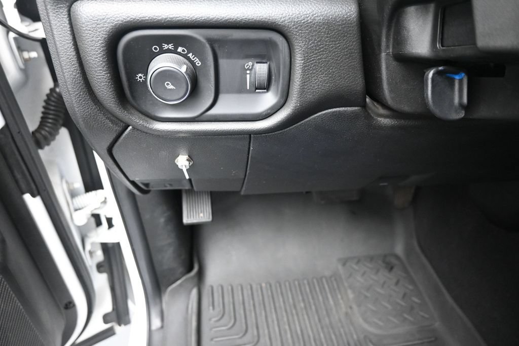 Used 2021 RAM 2500 Big Horn AWD/4WD image 15