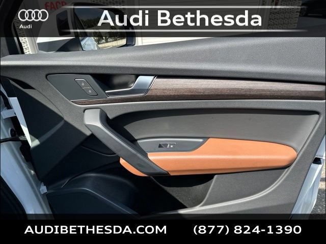 Certified 2024 Audi Q5 2.0T Premium w/ Convenience Package AWD/4WD image 31