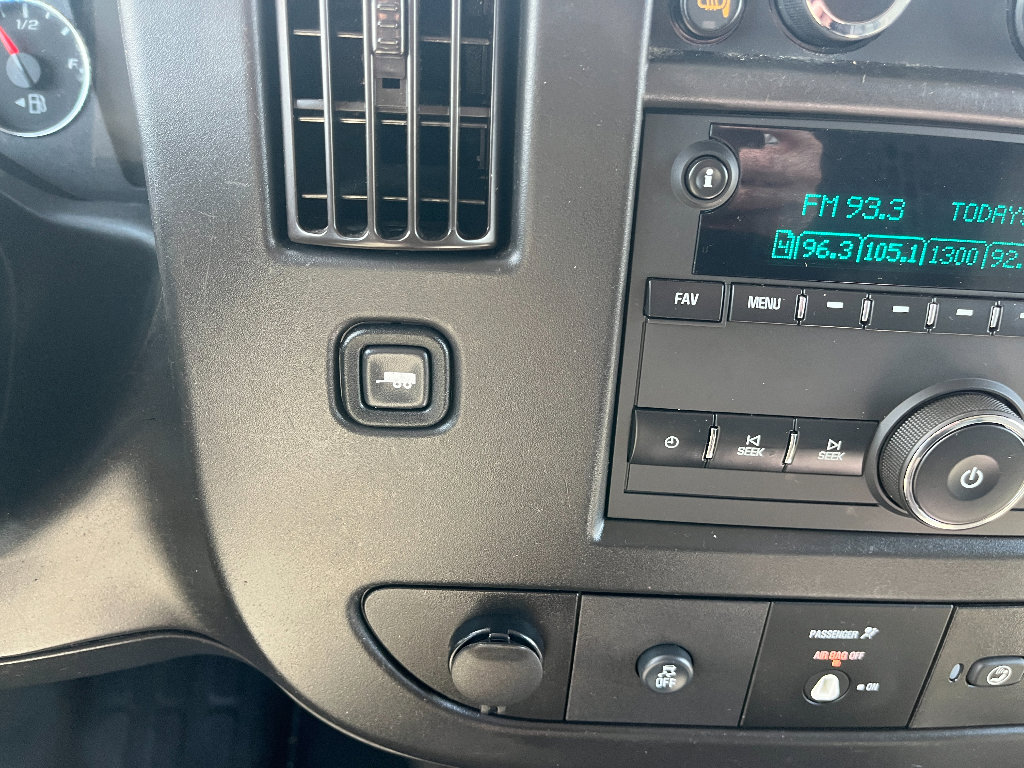 Used 2020 Chevrolet Express 2500 w/ Safety Package RWD image 29