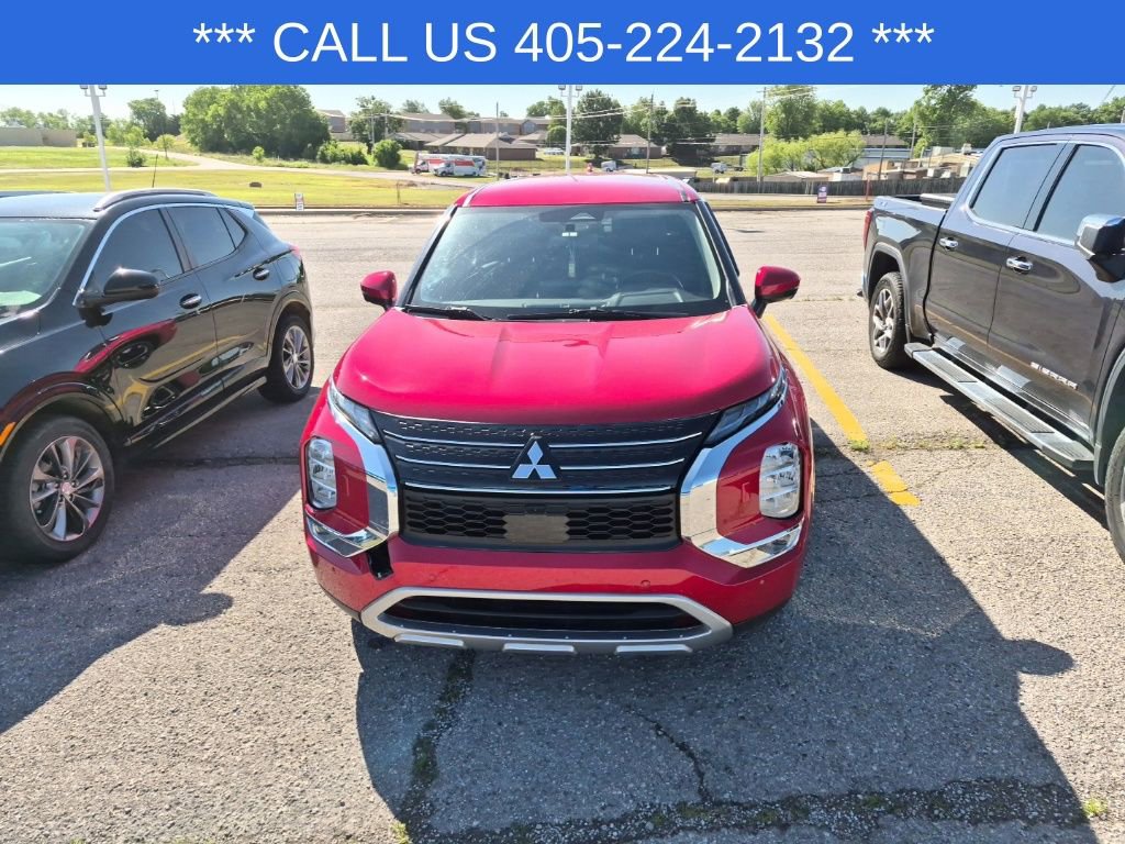 Used 2023 Mitsubishi Outlander SE AWD/4WD image 22