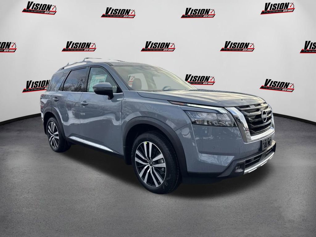 New 2025 Nissan Pathfinder Platinum w/ Lighting Package (N92) image 3