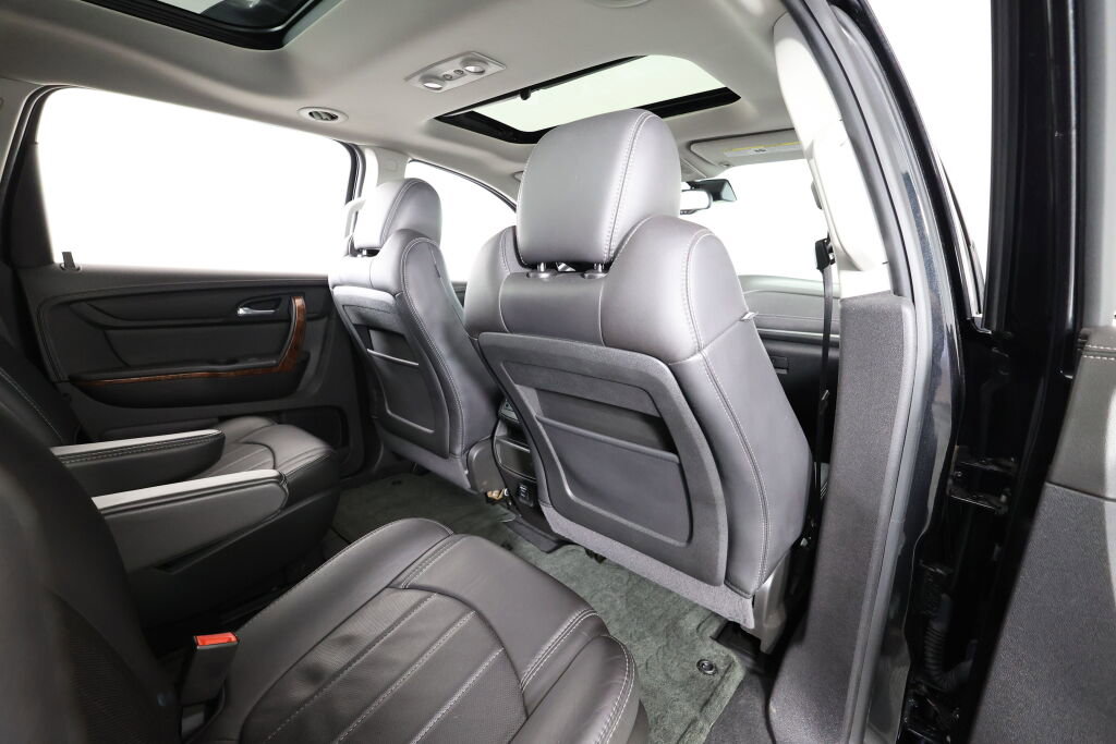 Used 2014 Chevrolet Traverse LTZ w/ LPO, 'HIT The Road' Package image 20