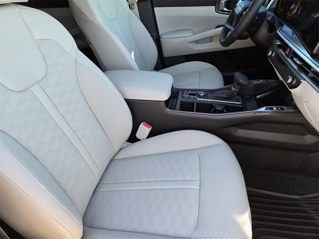 New 2026 Kia Sorento S w/ S Panoramic Sunroof Package image 18