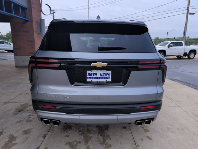 Used 2024 Chevrolet Traverse LT w/ LPO, Floor Liner Package AWD/4WD image 7
