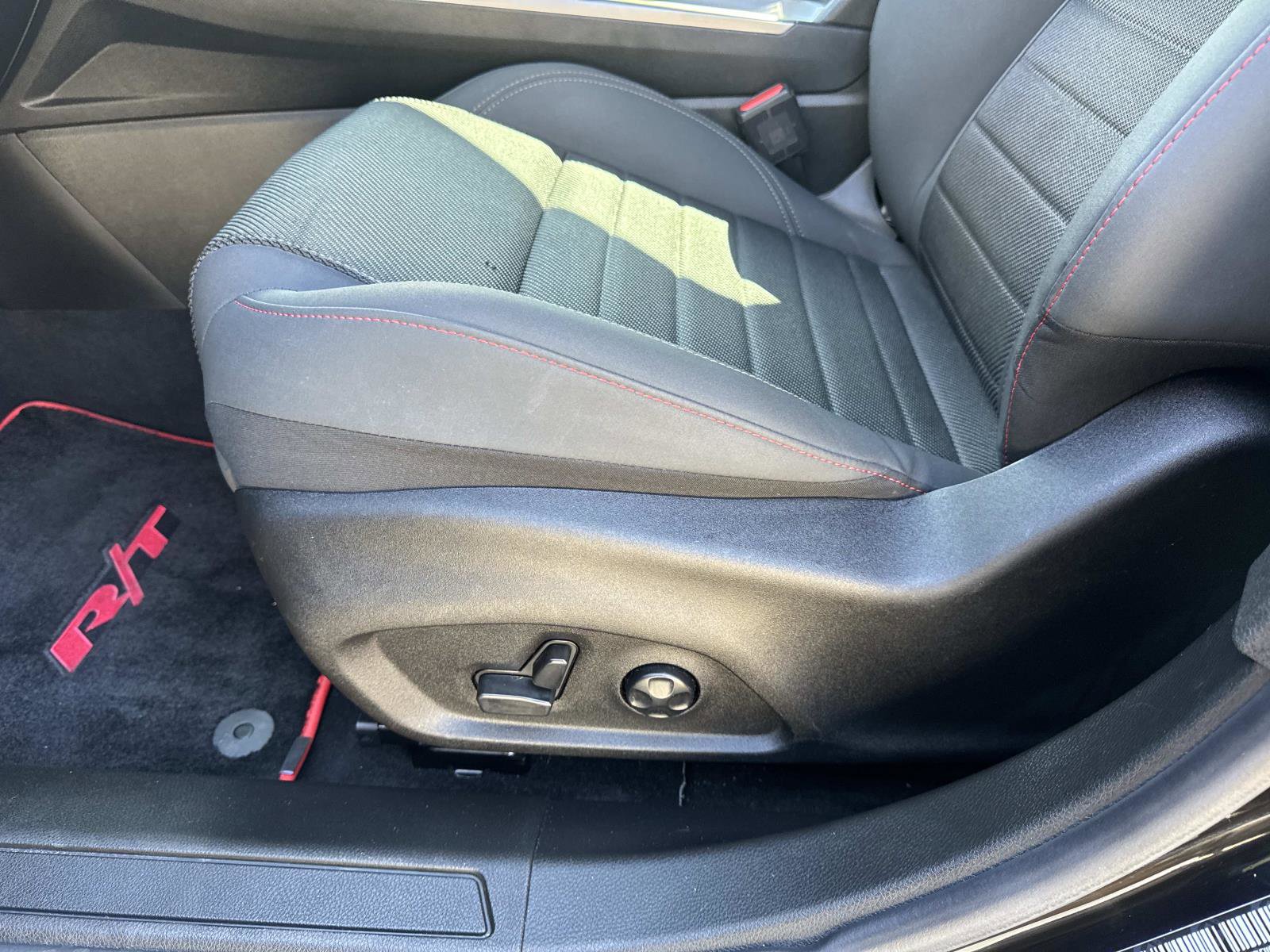 Used 2024 Dodge Hornet R/T w/ R/T Blacktop Package image 16