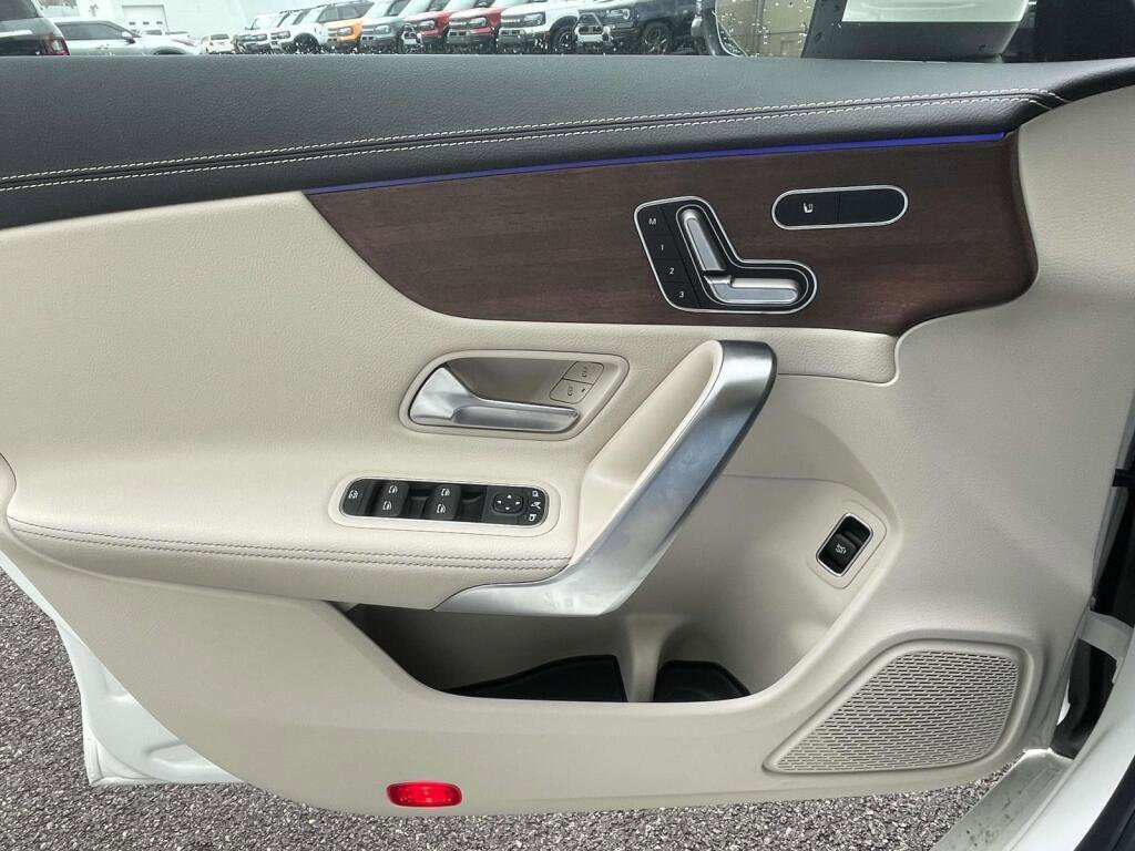 Certified 2023 Mercedes-Benz CLA 250 4MATIC image 30