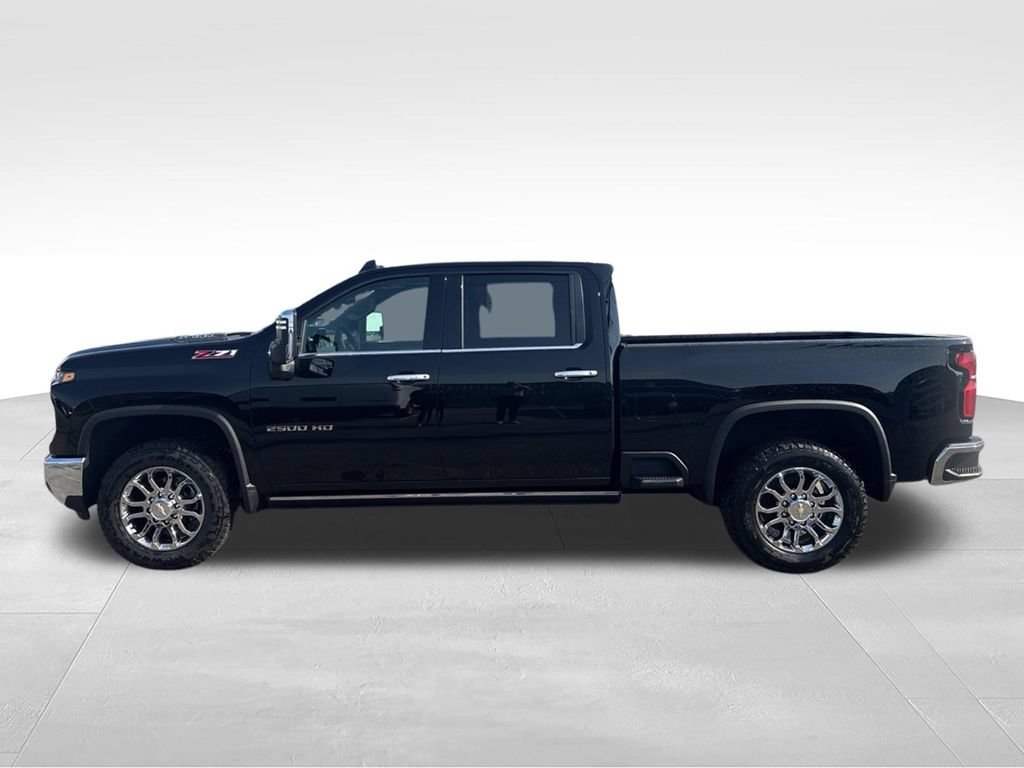 New 2026 Chevrolet Silverado 2500 LTZ w/ LTZ Plus Package AWD/4WD image 3