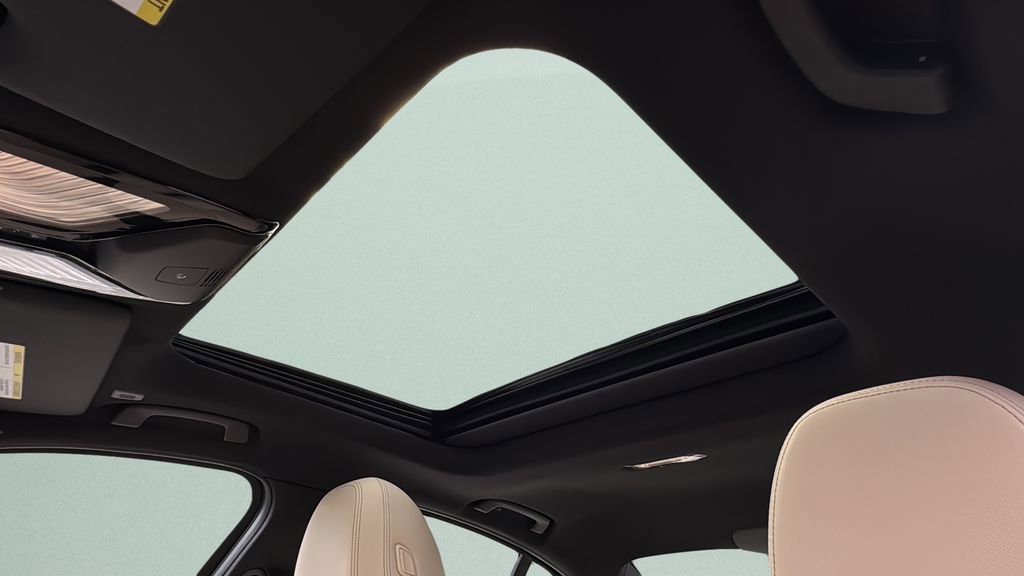 New 2026 BMW 330i Sedan w/ Premium Package image 16