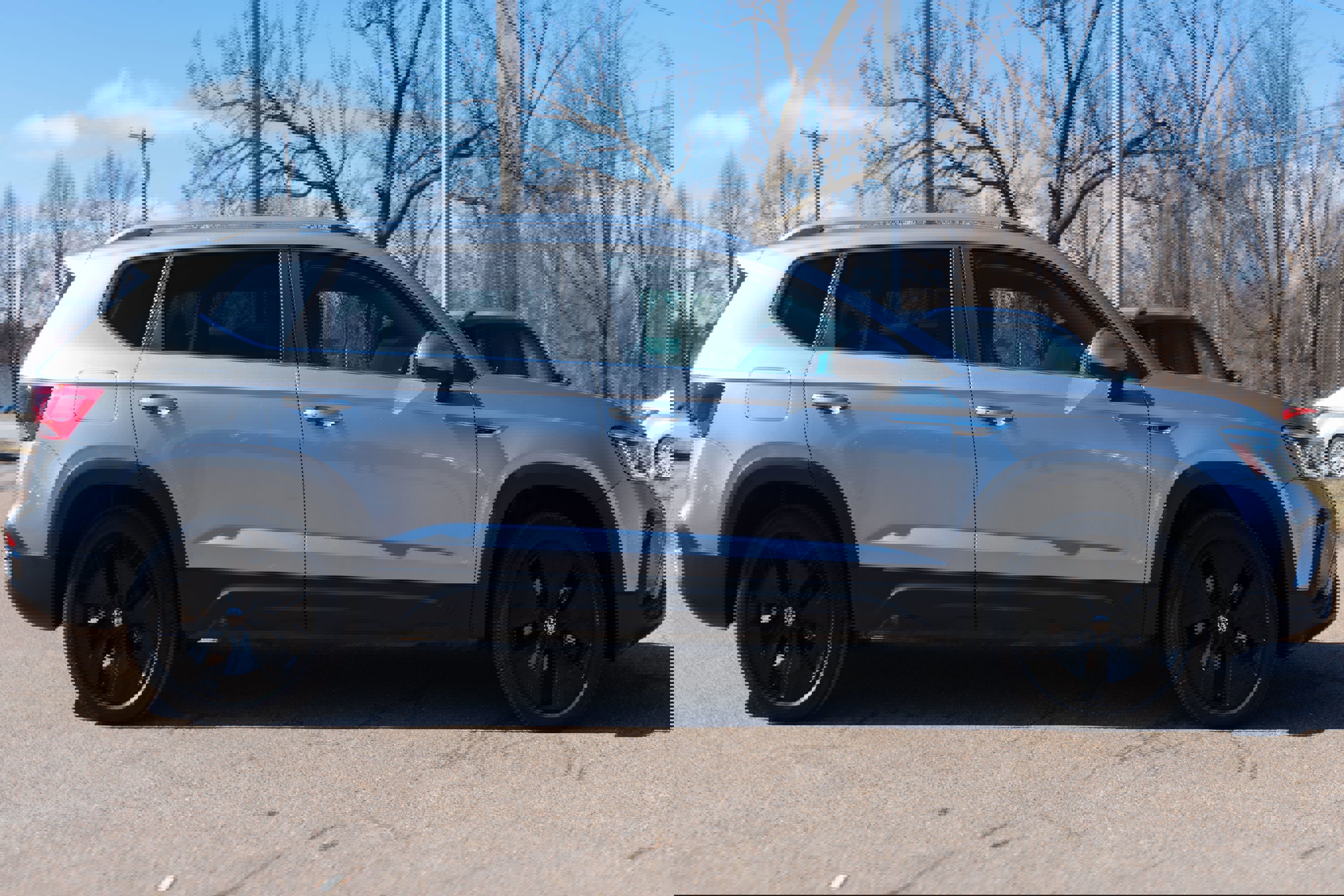 Certified 2023 Volkswagen Taos SEL image 8