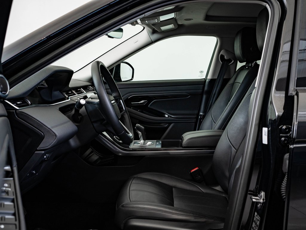 Used 2023 Land Rover Range Rover Evoque SE image 23