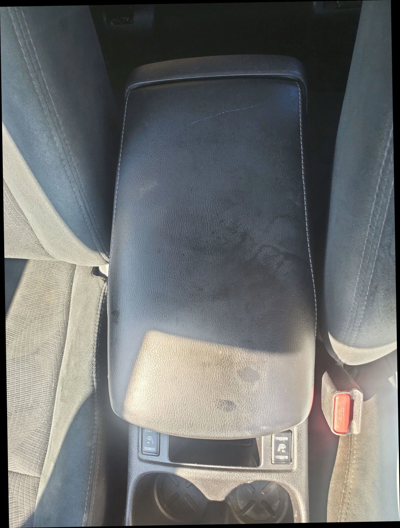 Used 2016 Nissan Rogue SV w/ SV Premium Package image 32