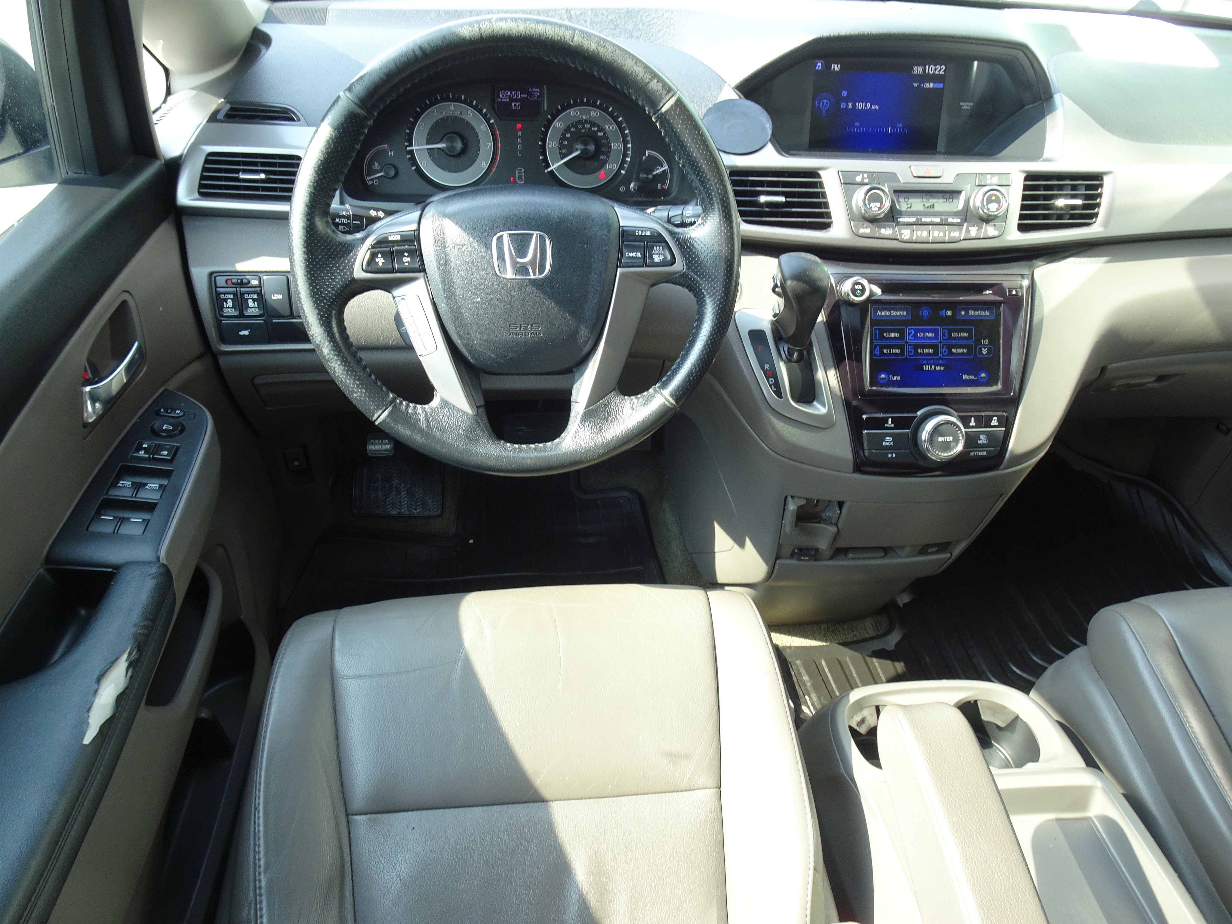 Used 2015 Honda Odyssey EX-L image 10