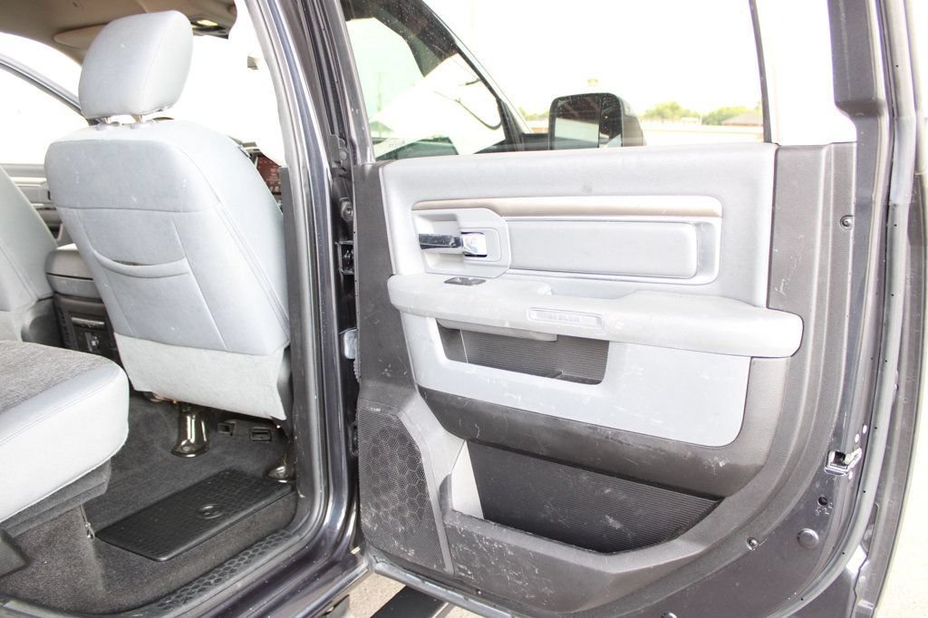 Used 2017 RAM 3500 Lone Star AWD/4WD image 16