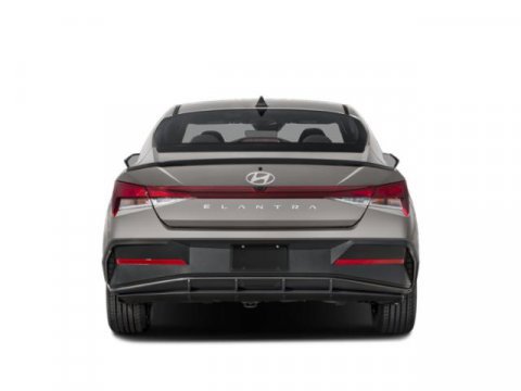 Used 2025 Hyundai Elantra Sport FWD image 8