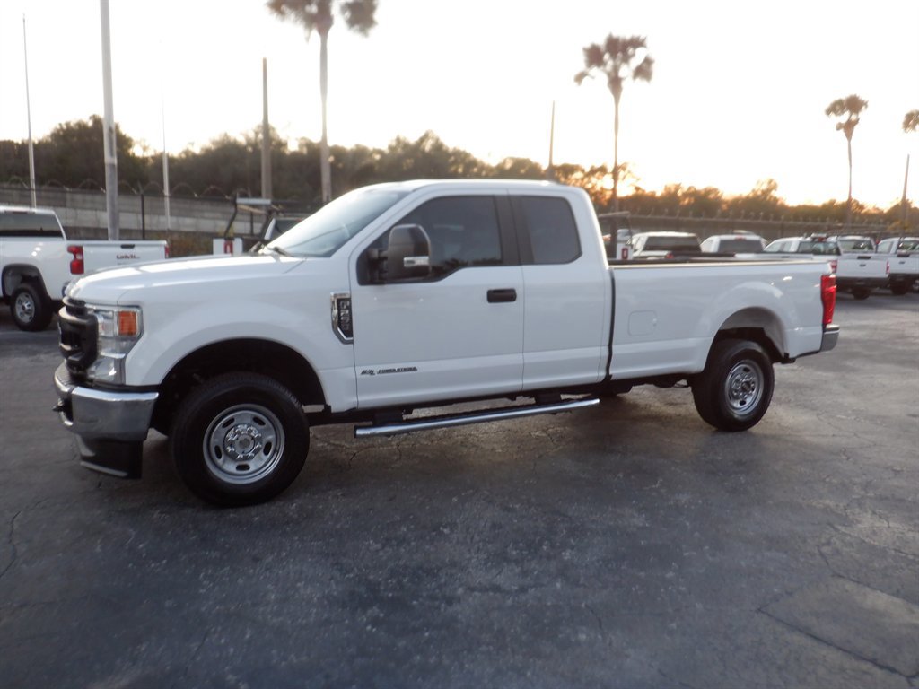 Used 2020 Ford F250 XL w/ Power Equipment Group image 2