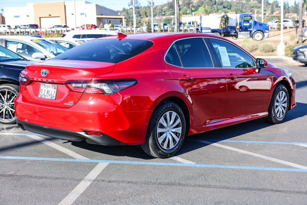 Certified 2024 Toyota Camry LE image 21