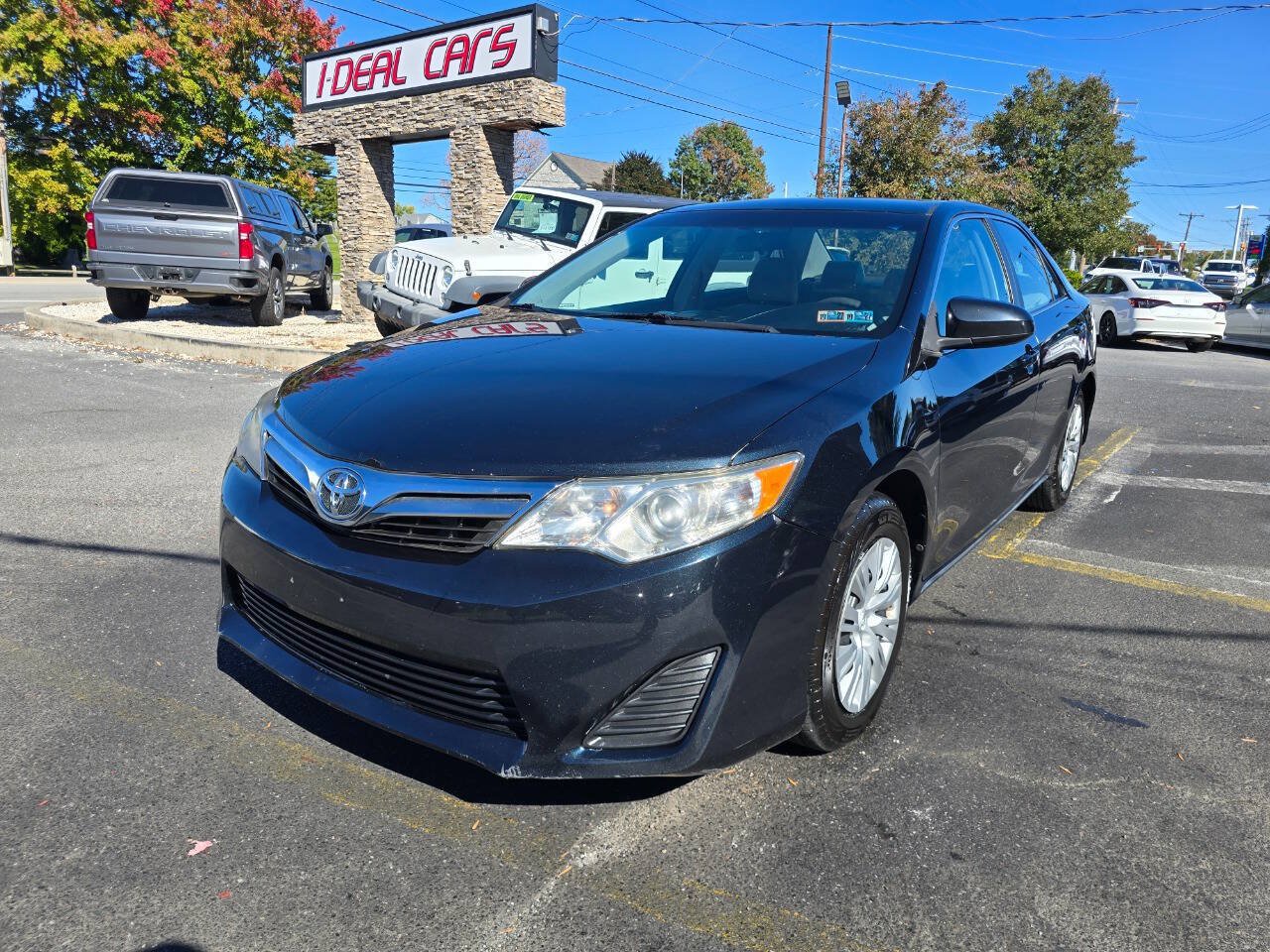 Used 2013 Toyota Camry LE FWD image 7