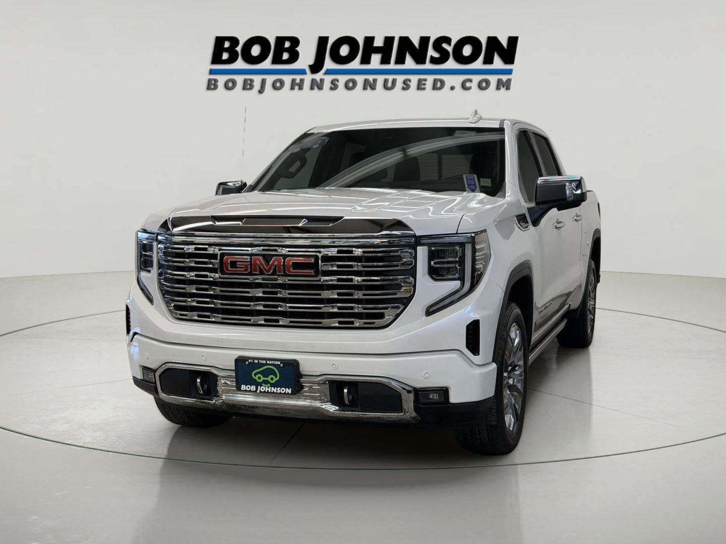 Certified 2023 GMC Sierra 1500 Denali w/ Denali Reserve Package AWD/4WD image 8