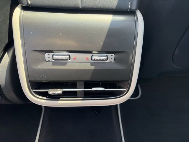 Used 2025 Lincoln Nautilus Premier w/ Equipment Group 102A image 23