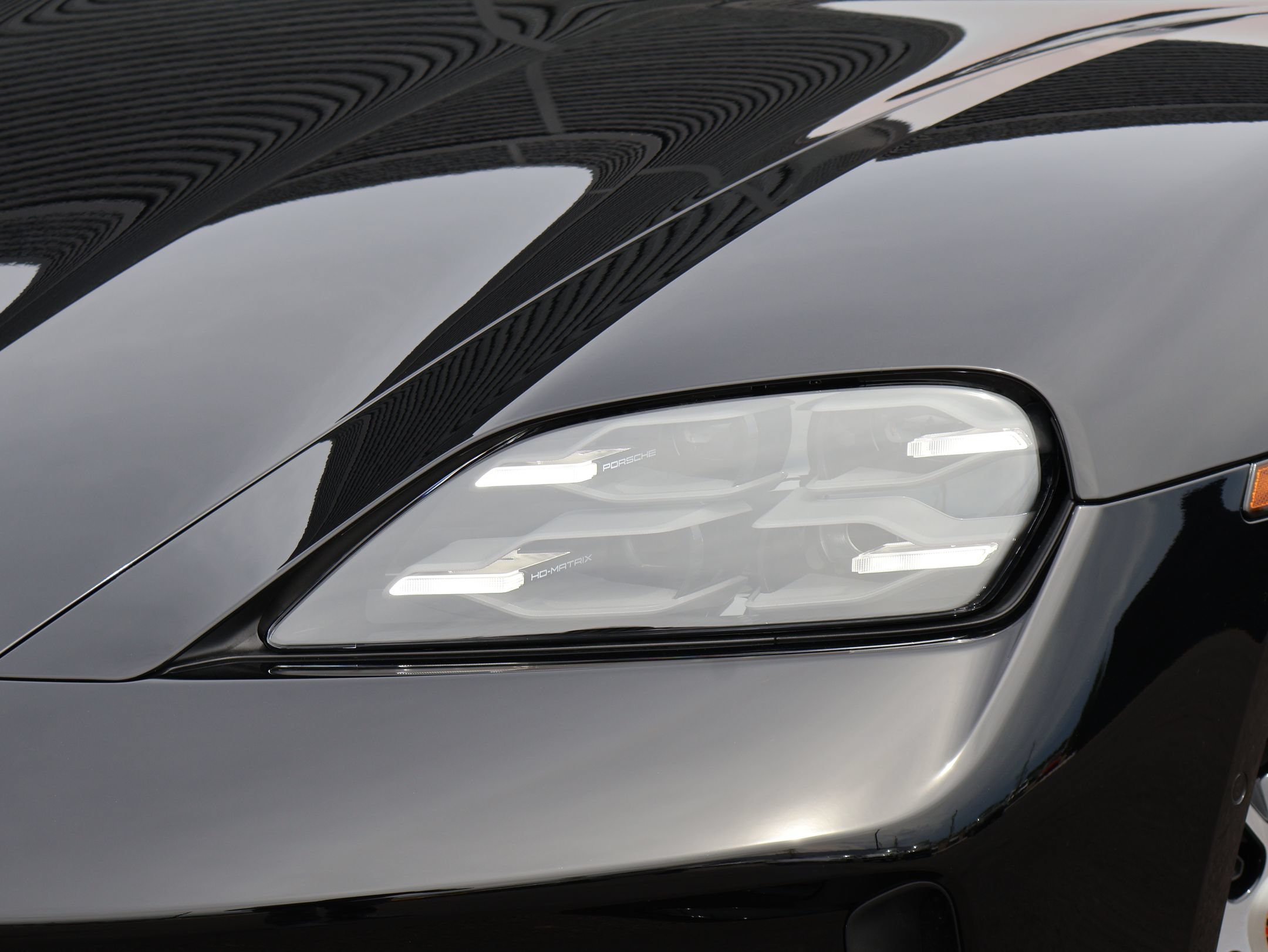New 2026 Porsche Taycan AWD/4WD image 13