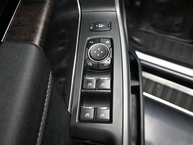 Used 2024 Ford F350 Lariat image 6