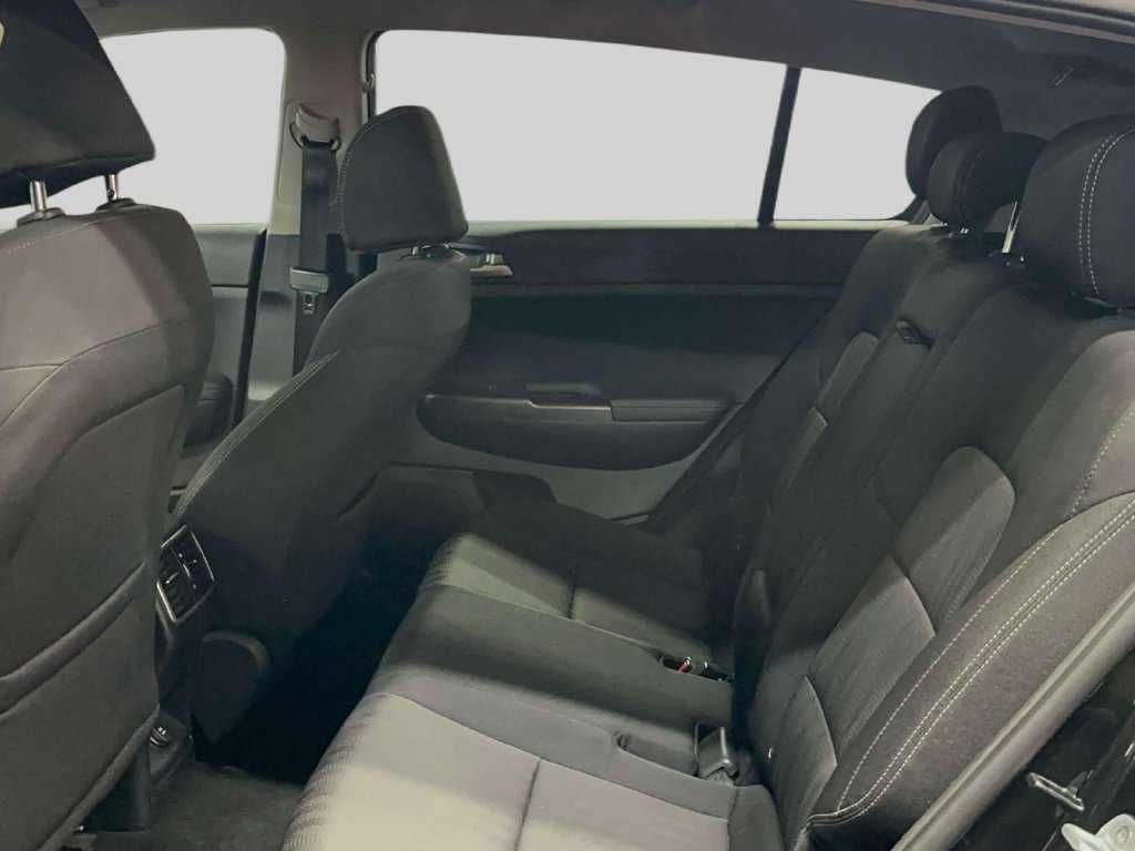Used 2019 Kia Sportage LX AWD/4WD image 9