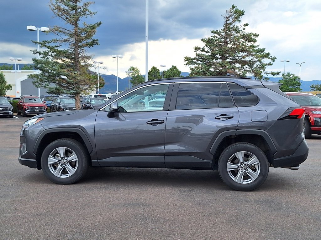 Used 2025 Toyota RAV4 XLE FWD image 6