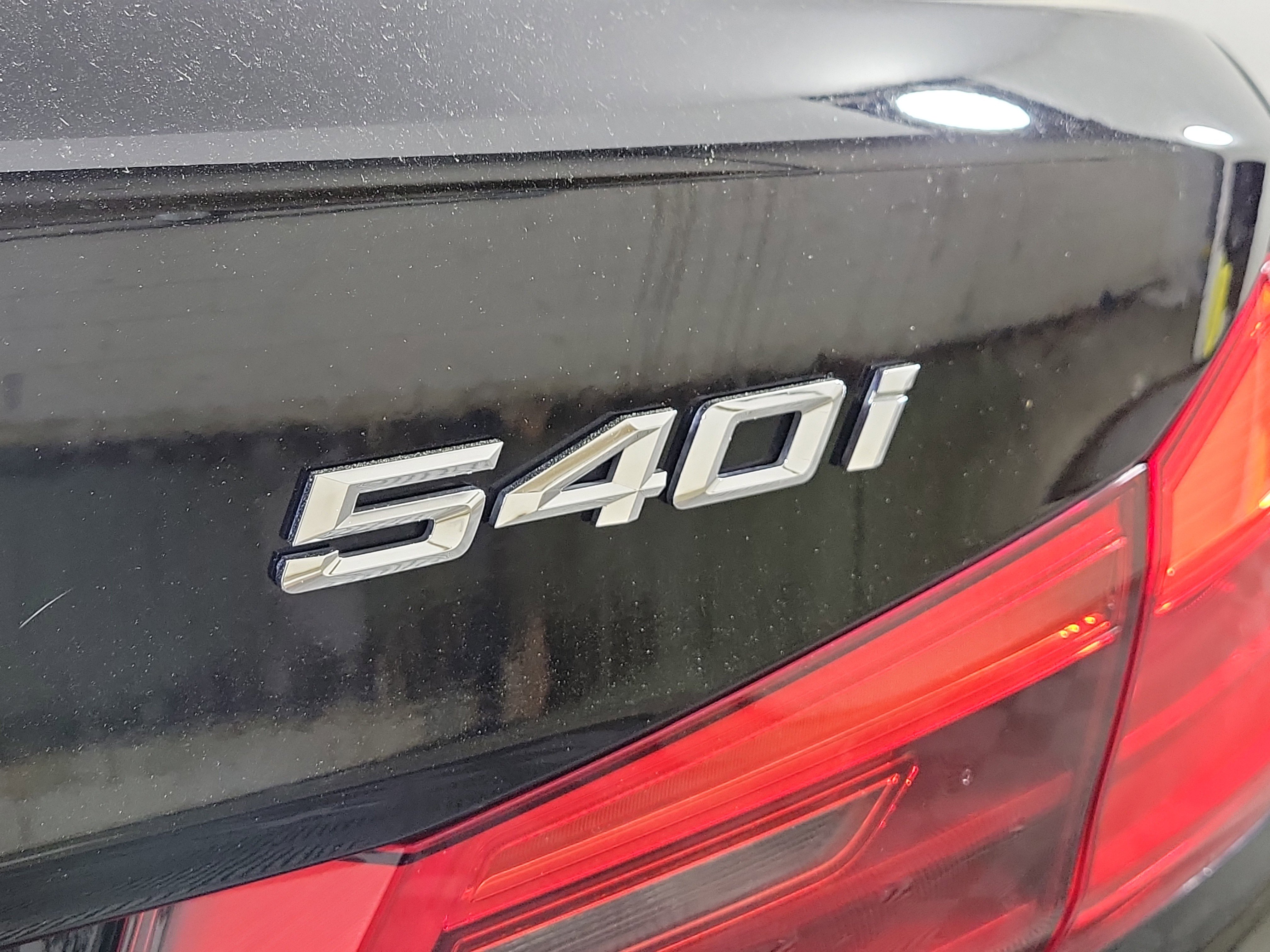 Used 2020 BMW 540i xDrive w/ Executive Package AWD/4WD image 7