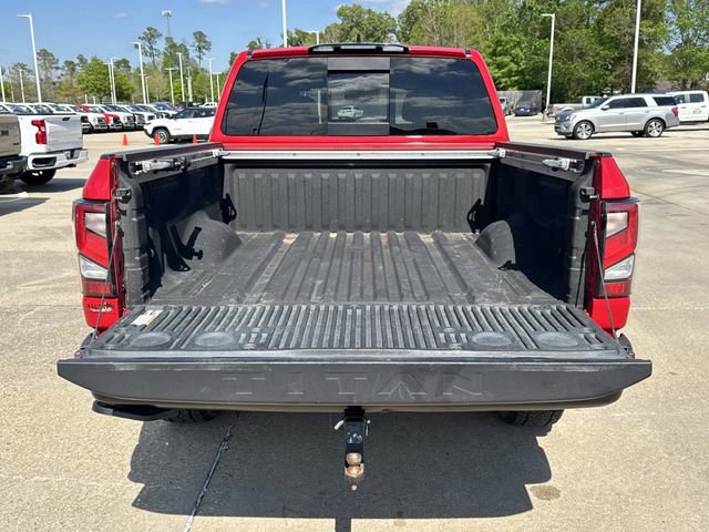 Used 2024 Nissan Titan PRO-4X w/ Pro-4x Convenience Package image 12