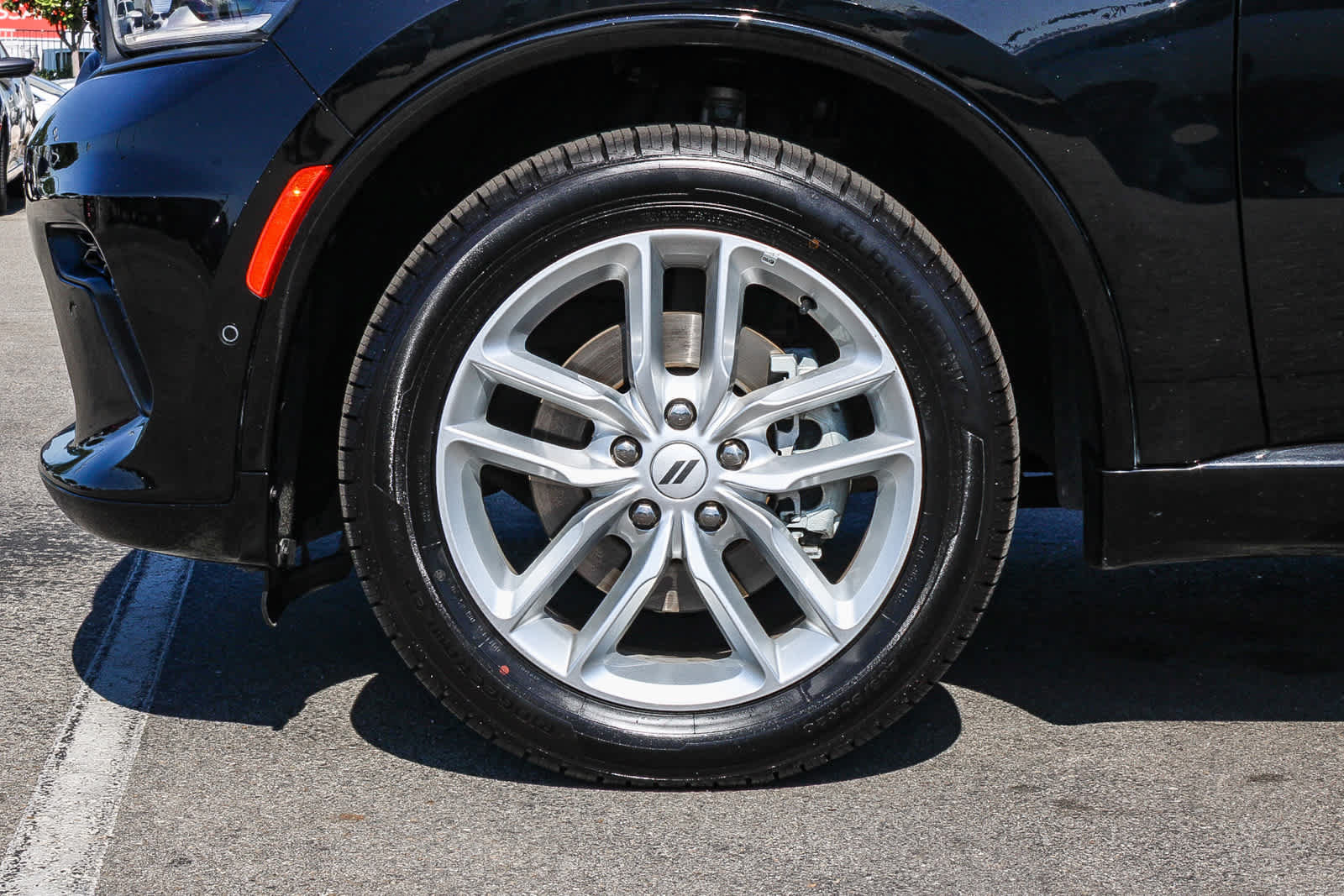 Used 2025 Dodge Durango GT AWD/4WD image 11