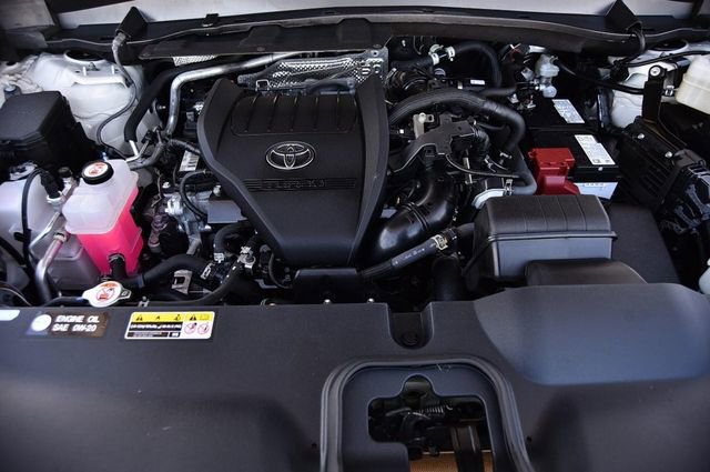 Used 2024 Toyota Grand Highlander XLE image 28